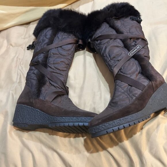 Coach size 7 brown high boot - Picture 1 of 1